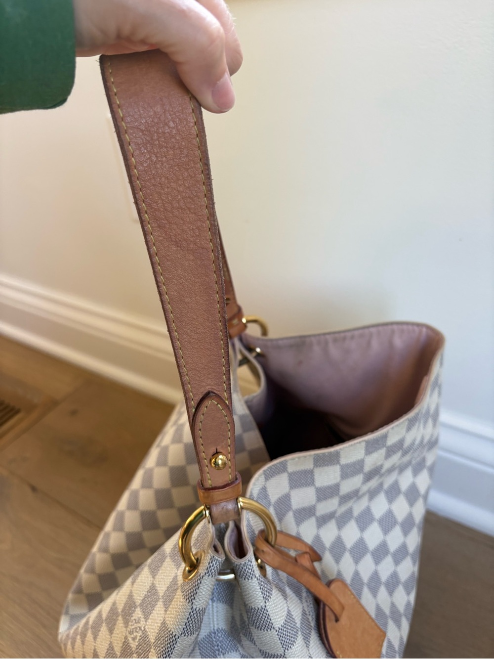 Louis Vuitton Damier Azur Graceful MM Checkered Shoulder Bag in Cream and Gray - Picture 8 of 10